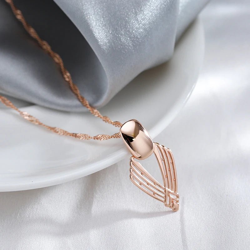 Fashion Glossy Pendant Necklace